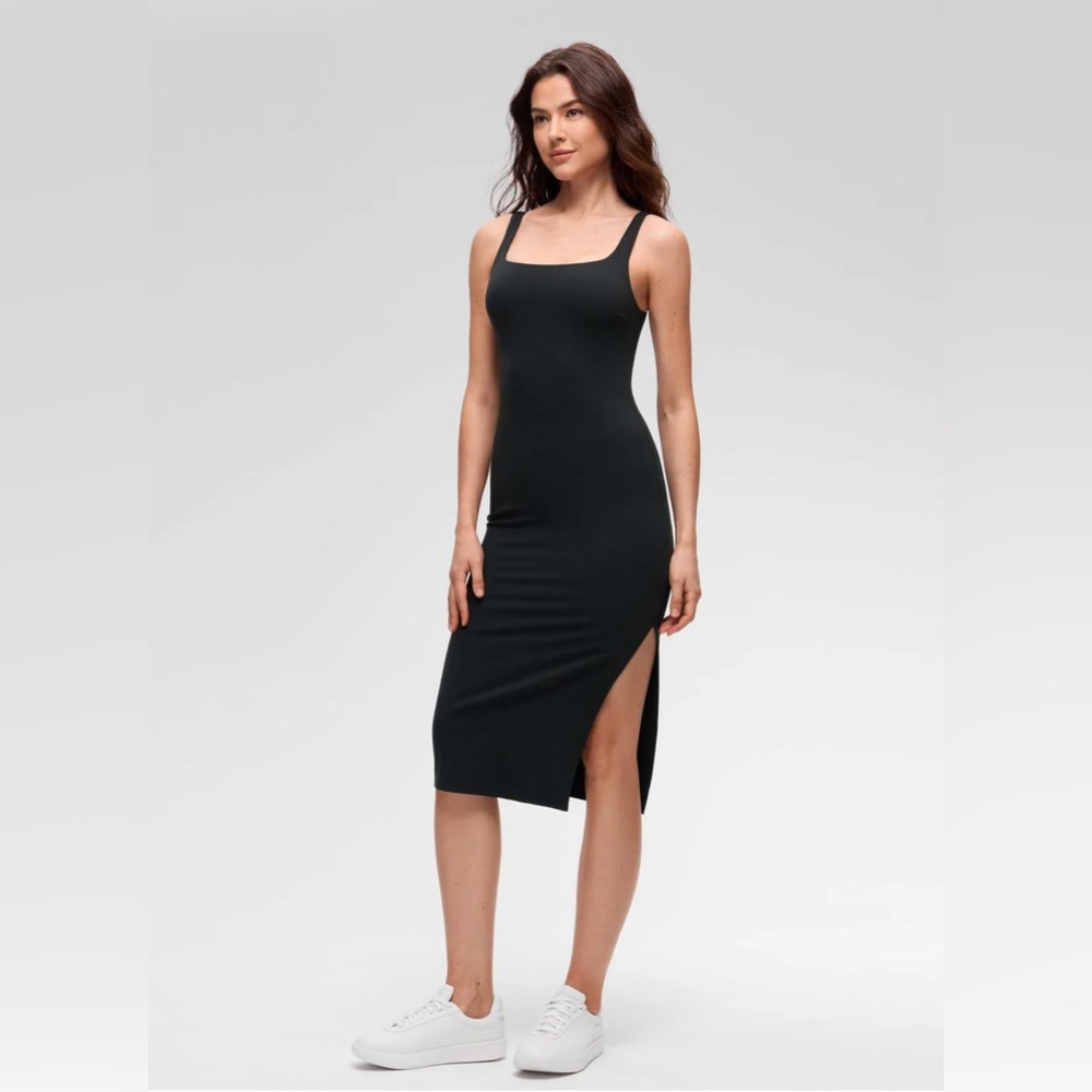Butterluxe Square Neck Side Split Midi Dress